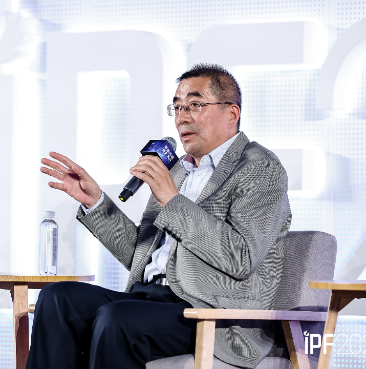 荣联科技首席科学家 王向东